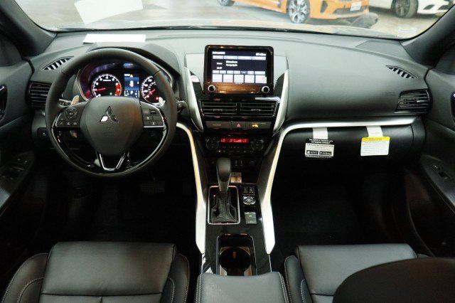 New 2026 Mitsubishi Eclipse Cross SEL AWD/4WD image 19