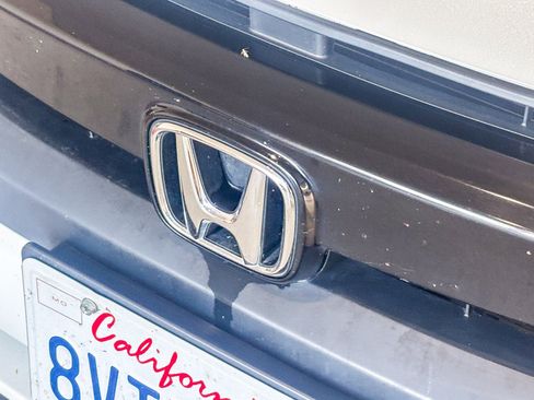 Used 2021 Honda Civic EX-L image 9