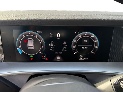 New 2026 Volkswagen Tiguan SE R-Line FWD image 11