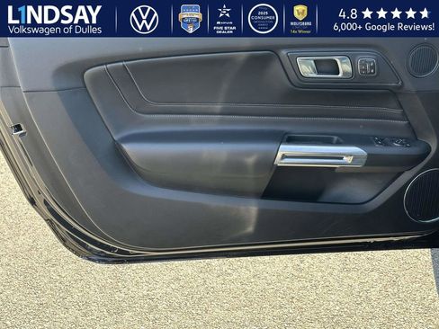 Used 2021 Ford Mustang GT Premium w/ Equipment Group 401A image 8