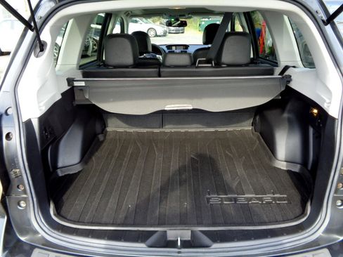 Used 2014 Subaru Forester 2.0XT Touring w/ Popular Package #2 image 38
