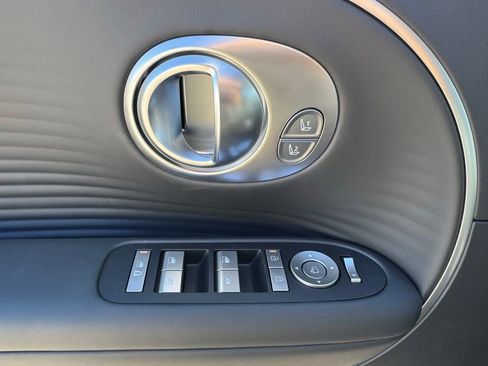 New 2026 Hyundai Ioniq 9 Limited image 16