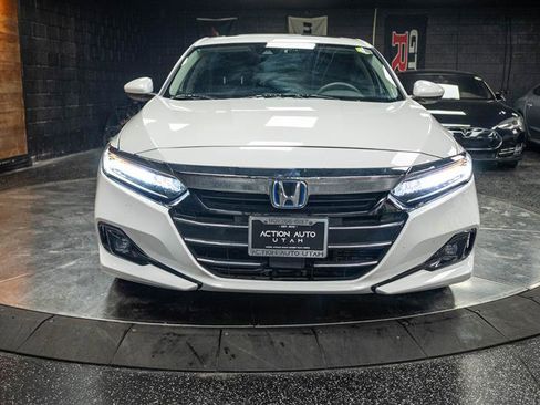 Used 2021 Honda Accord EX image 3