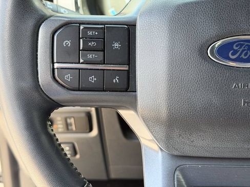 Used 2023 Ford F150 Lariat AWD/4WD image 12