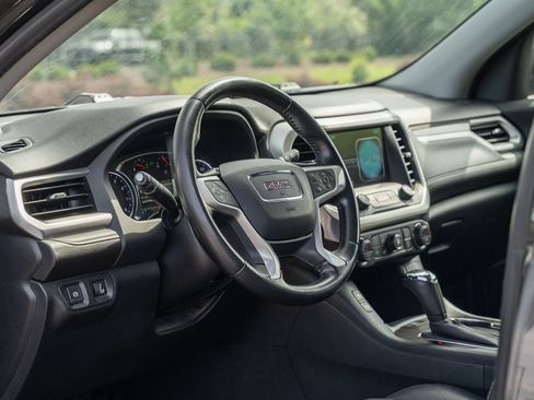 Used 2019 GMC Acadia SLT AWD/4WD image 21