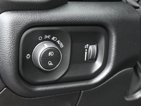 Used 2022 RAM 1500 Big Horn image 15