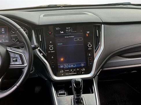 Used 2022 Subaru Legacy Premium image 9