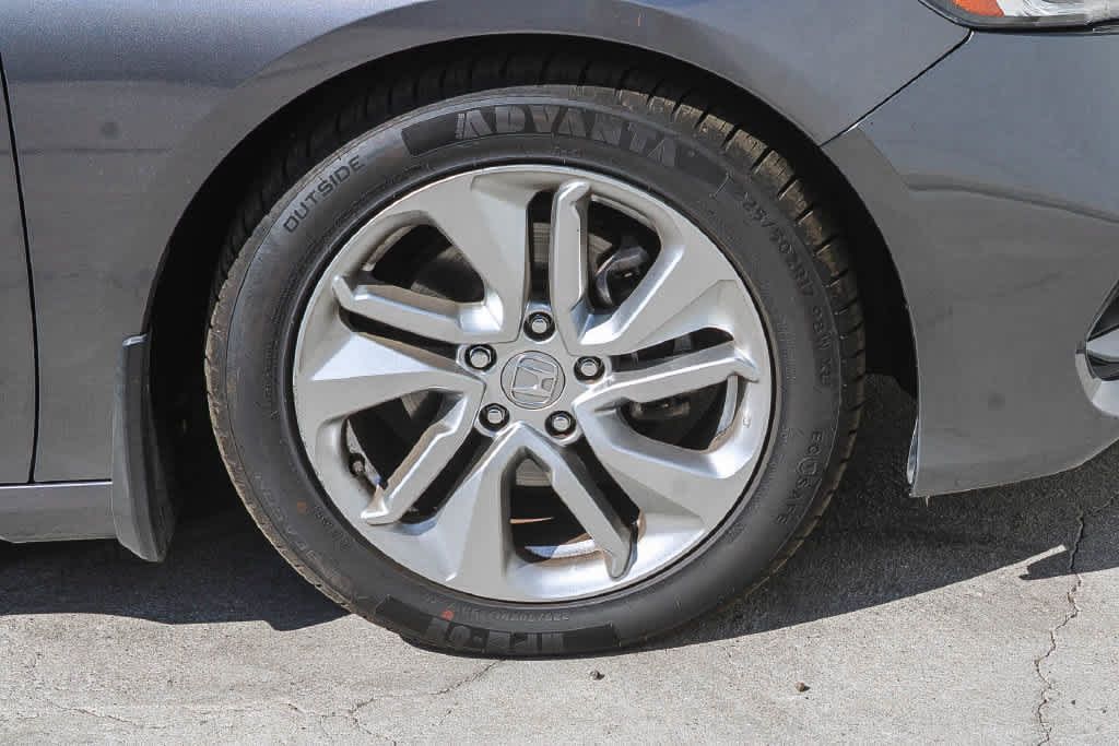 Used 2019 Honda Accord LX image 9