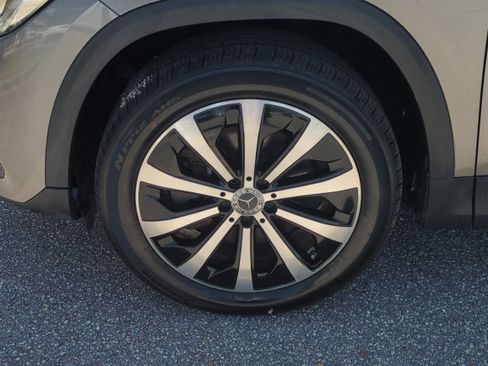 Used 2022 Mercedes-Benz GLA 250 image 11