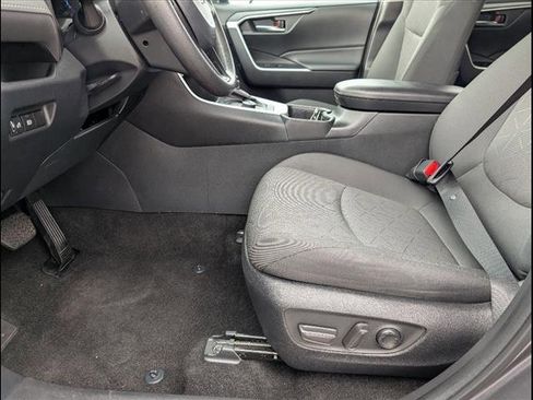Used 2024 Toyota RAV4 XLE image 15
