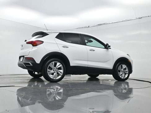 Used 2024 Buick Encore GX Preferred FWD image 23