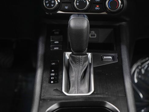 Used 2025 Nissan Kicks S FWD image 19