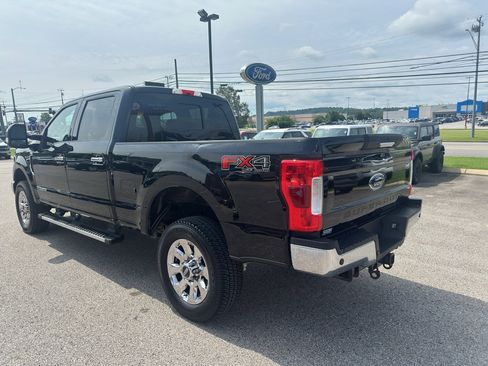 Used 2017 Ford F250 Lariat w/ Chrome Package AWD/4WD image 6