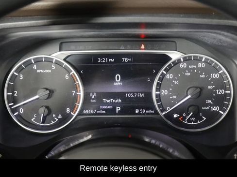 Used 2021 Nissan Rogue SV FWD image 11