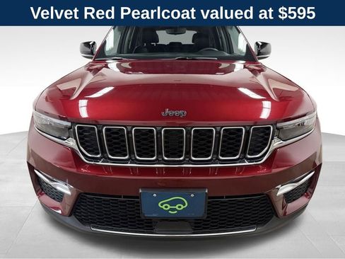 Used 2023 Jeep Grand Cherokee Limited AWD/4WD image 2