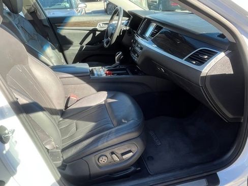 Used 2017 Genesis G80 3.8 w/ Option Group 02 image 26