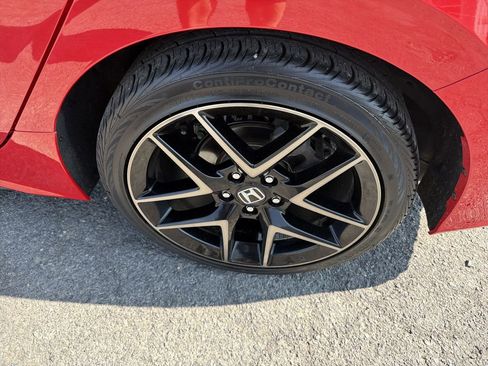 Used 2024 Honda Civic Sport Touring image 12
