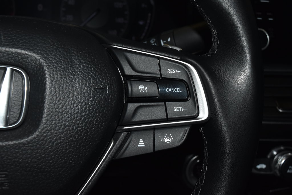 Used 2022 Honda Accord Sport image 10