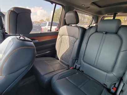 Used 2022 Jeep Grand Wagoneer Series III w/ Flexible Seating Group