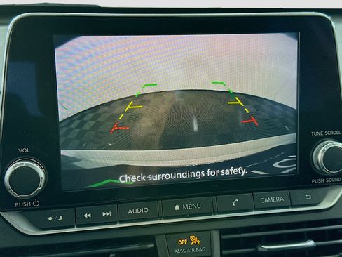 Used 2021 Nissan Altima 2.5 SV FWD image 21