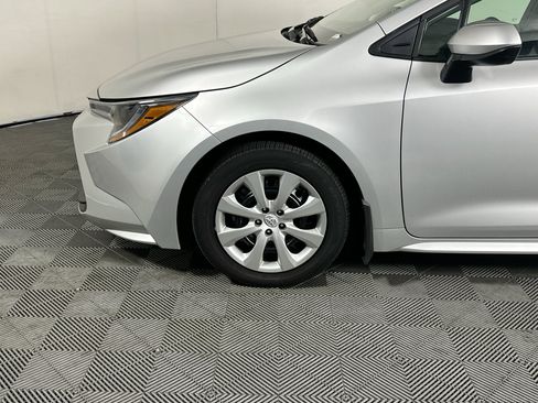 Certified 2025 Toyota Corolla LE FWD image 11