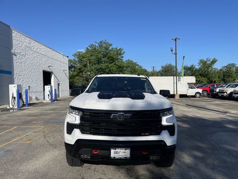 New 2026 Chevrolet Silverado 1500 LT Trail Boss w/ Convenience Package II AWD/4WD image 2