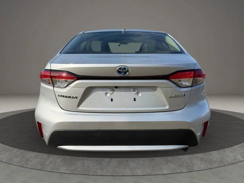 Used 2022 Toyota Corolla LE image 18