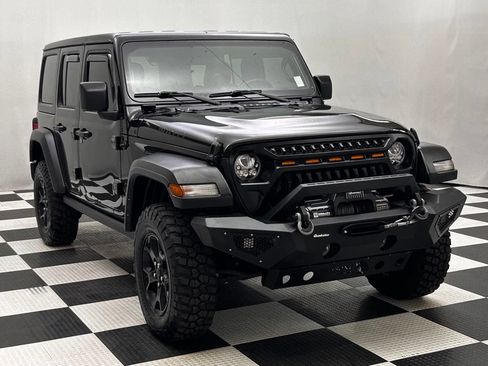 Used 2022 Jeep Wrangler Unlimited Sport AWD/4WD image 2