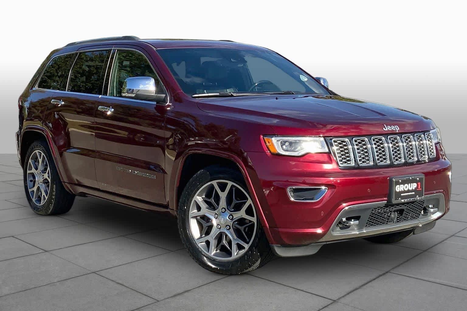 Used 2020 Jeep Grand Cherokee Overland AWD/4WD image 3