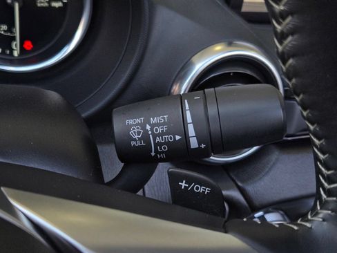Used 2025 MAZDA MX-5 Miata RF Grand Touring RWD image 21