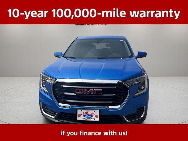 Used 2024 GMC Terrain SLE FWD image 8