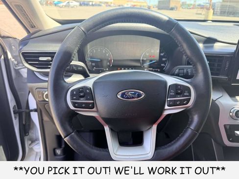 Used 2023 Ford Explorer XLT w/ Equipment Group 202A AWD/4WD image 16
