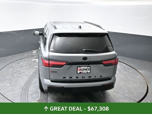 Used 2024 Toyota Sequoia Platinum image 24