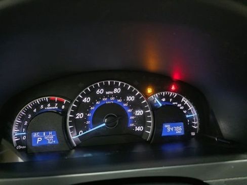 Used 2012 Toyota Camry XLE FWD image 20