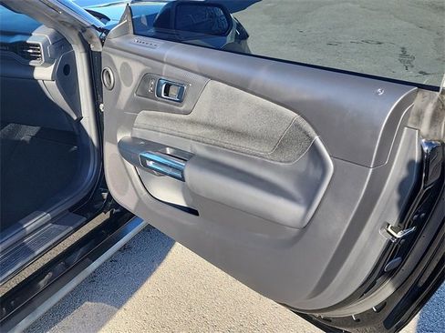 Used 2025 Ford Mustang Coupe image 14