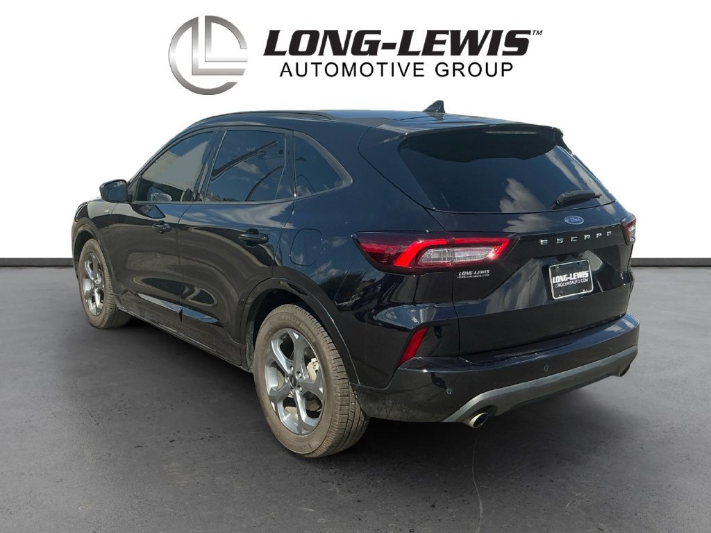 Used 2023 Ford Escape ST-Line w/ Tech Pack #1 FWD image 4
