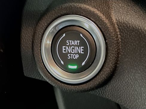 Used 2021 Chevrolet TrailBlazer RS image 23