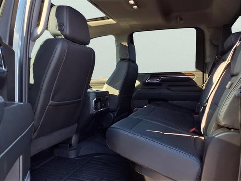 Used 2024 GMC Sierra 2500 Denali w/ Denali Reserve Package image 25