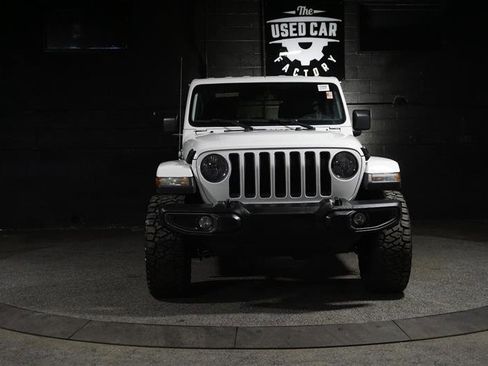 Used 2021 Jeep Wrangler Unlimited Sahara image 9