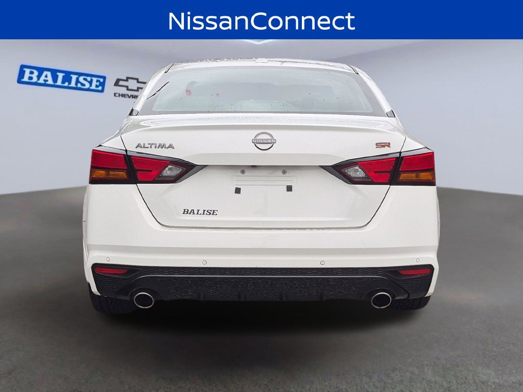 Used 2024 Nissan Altima 2.5 SR FWD image 5