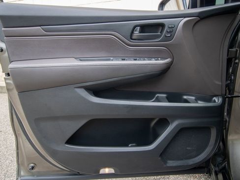 Used 2018 Honda Odyssey EX-L image 10