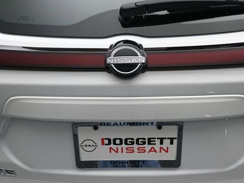 New 2025 Nissan Kicks Play S image 12