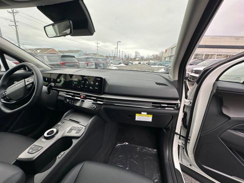 New 2026 Kia Sportage AWD Hybrid image 27