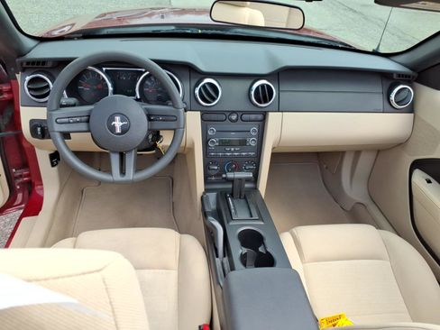 Used 2008 Ford Mustang Deluxe RWD image 15