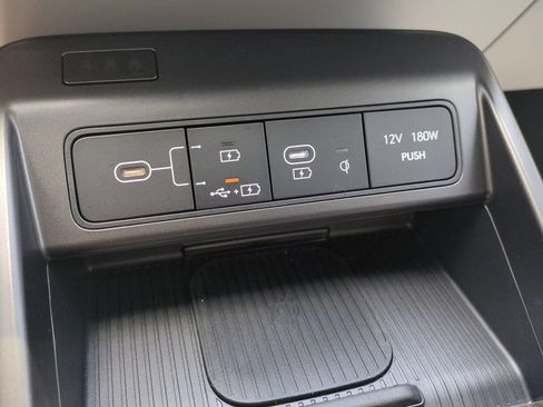 New 2026 Hyundai Kona Limited FWD image 27