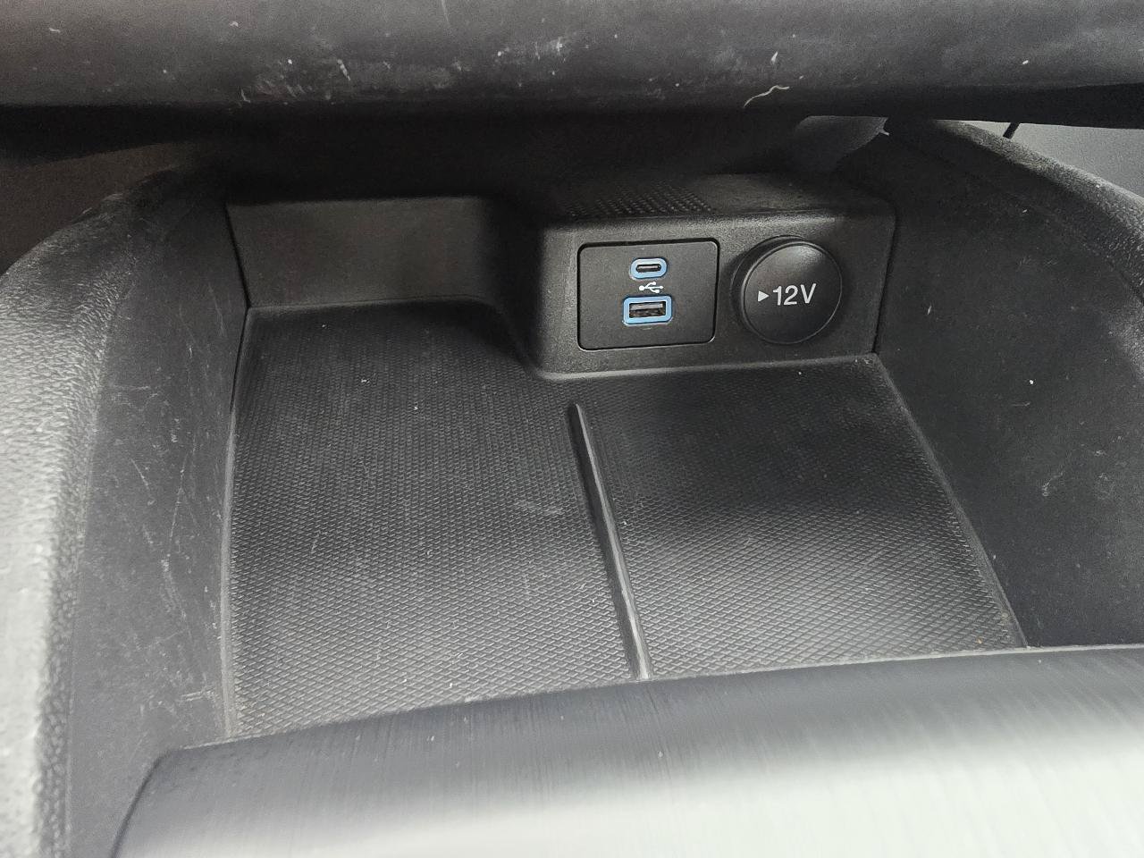Used 2023 Ford Escape Active AWD/4WD image 24