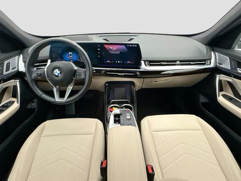 Certified 2025 BMW X1 xDrive28i w/ Premium Package image 13