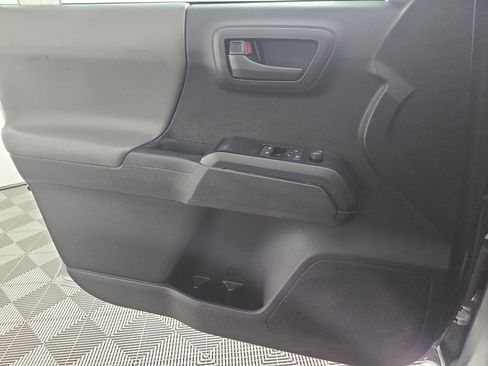 Used 2021 Toyota Tacoma SR w/ SR Convenience Package RWD image 24