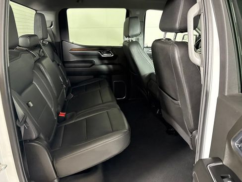Certified 2025 GMC Sierra 1500 SLT AWD/4WD image 28