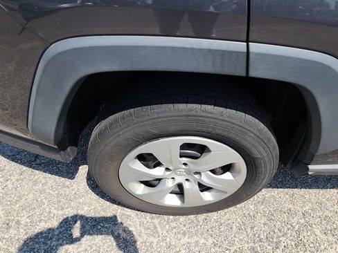 Used 2019 Toyota RAV4 LE w/ All Weather Liner Package AWD/4WD image 12